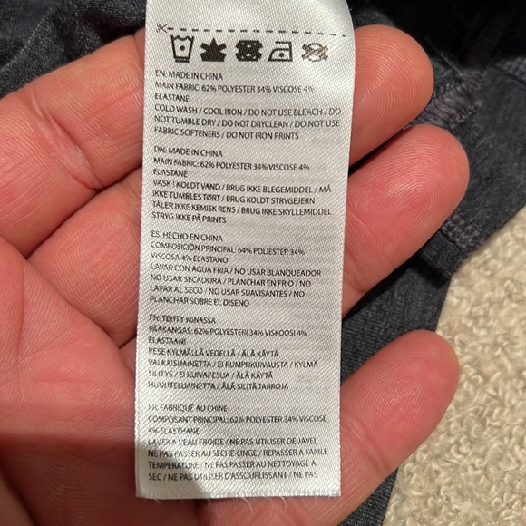 2XU performance 1/4 zip size L - Picture 6 of 10